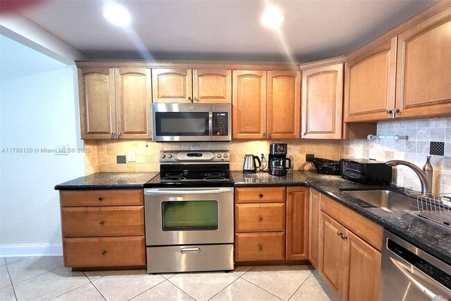 Photo - 2101 S Ocean Dr Unit 606