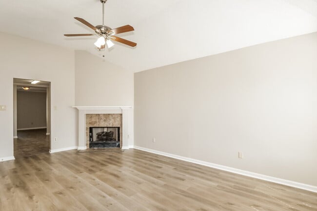Photo - 4550 Cedar Leaf Cove