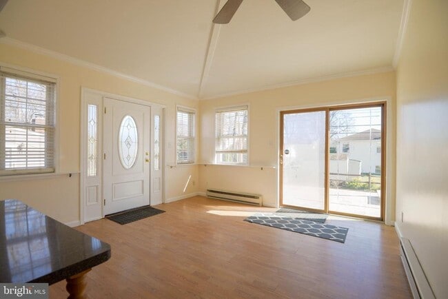 Photo - 224 Waverly Rd