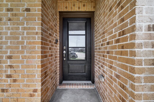 Photo - 3302 Driftwood Meadow Ln