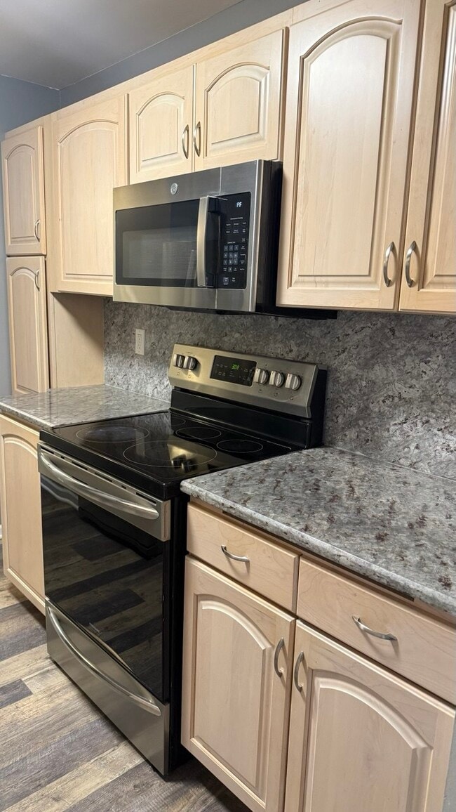 Photo - 567 Somerset Ln Unidad 8