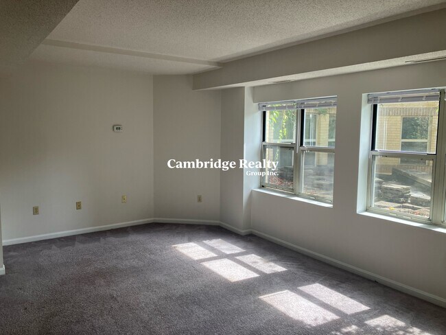 Photo - 185 Beacon St Unit B103