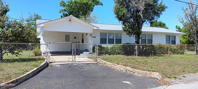 Photo - 648 N 9th Plaza