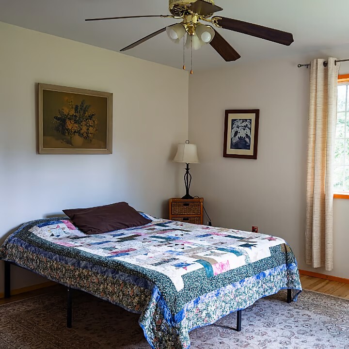 Photo - 7035 App Rd Unidad up stairs