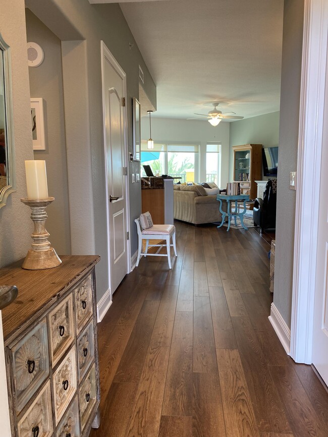 Photo - 501 Haben Blvd