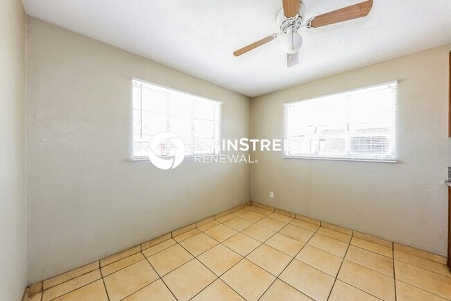 3 Bedroom Pet-Friendly Home in Phoenix, AZ with Main Street Renewal