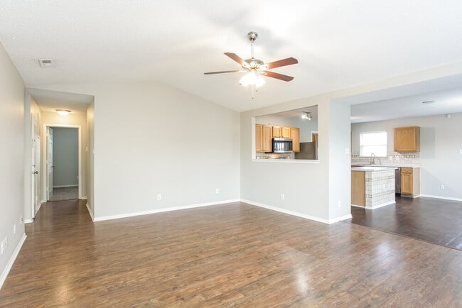 Photo - 6906 W Dover Pl