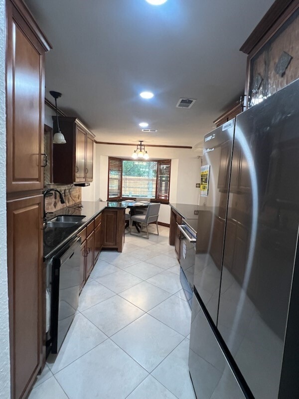 Photo - 5 Deerfoot Ct