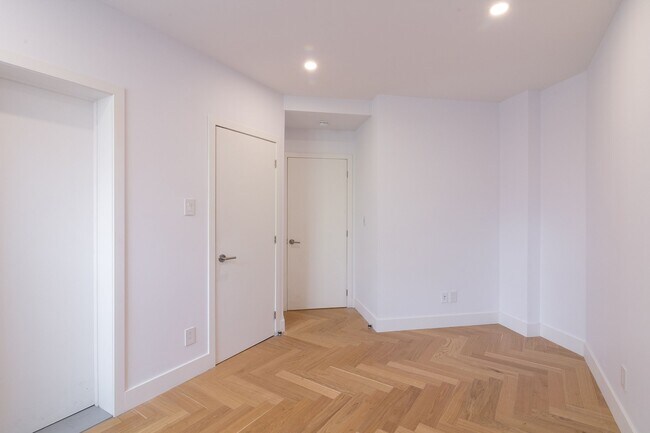 Photo - 5530 Chem. de la Côte St Luc Unit 10