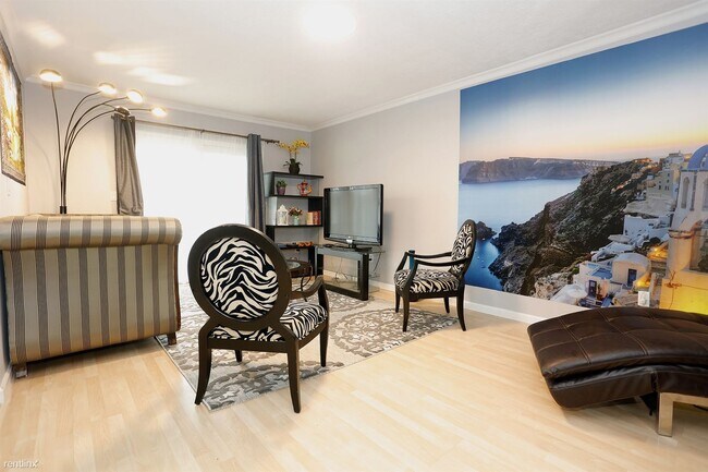 Photo - 2 br, 1.5 bath Condo - 1616 Washtenaw Avenue