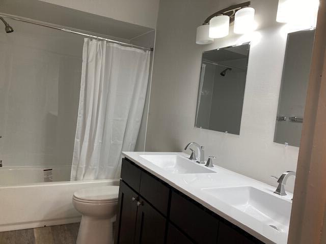 Photo - 912 Oakland Ave Unit 5