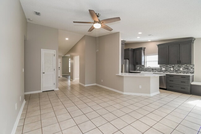 Photo - 13343 Currituck Dr N