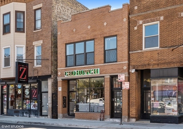 Building Photo - 1807 W North Ave Unit 2F