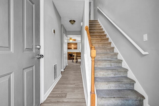 Photo - Fully Furnished 2 Bedroom, 2.5 Bath Townho...