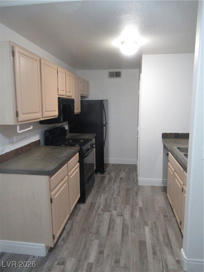 Photo - 5125 W Reno Ave Unit 2028