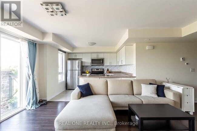 Photo - 50 Dunsheath Wy