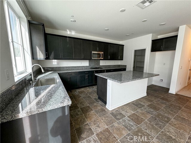 Photo - 1729 Gold Medal Ln