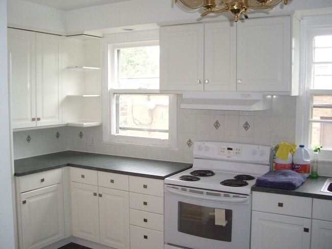 Photo - 6247 Av Lennox Unité 6247