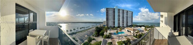 Building Photo - 1201 S Ocean Dr Unit 1011S Rental