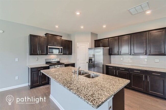 Photo - 116 Paulownia Cir