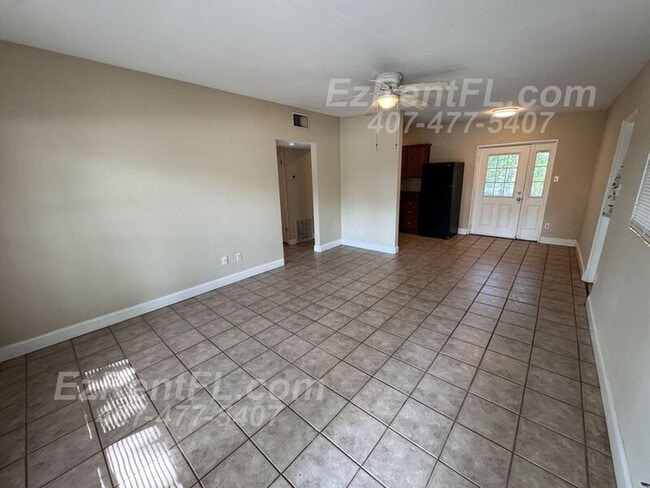 Photo - 616 Woodling Pl