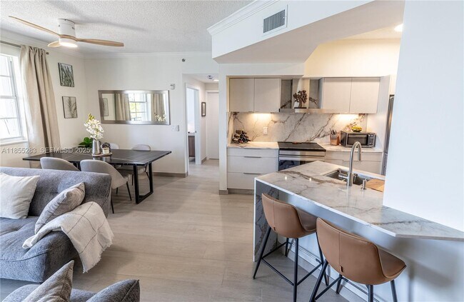 Photo - 3255 NE 184th St Unidad 12407