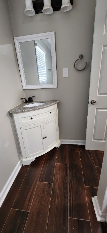 Photo - 895 Brackett Rd