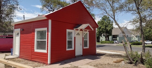 Building Photo - 401 11th Ave Rental
