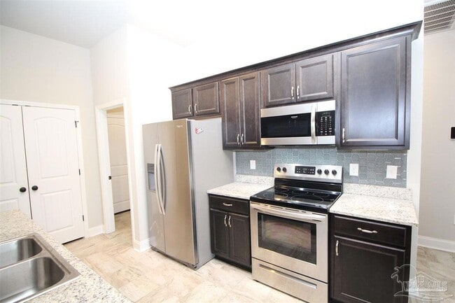 Photo - 8809 Bellawood Cir