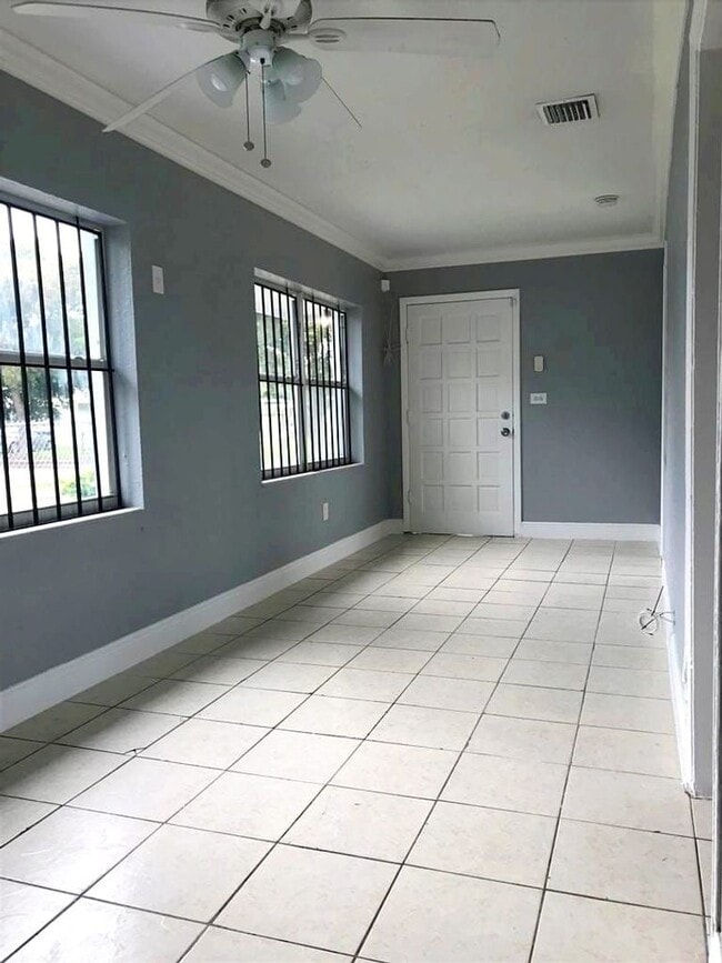 Photo - Two charming Houses available for Rent Unit 772 NW 52 Street