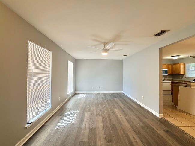 Photo - 1444 Balboa Dr