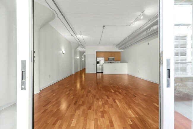 Photo - 221 N Front St Unit 405