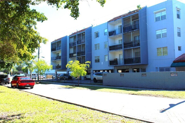 Photo - 13685 NE 10th Ave Unit 309