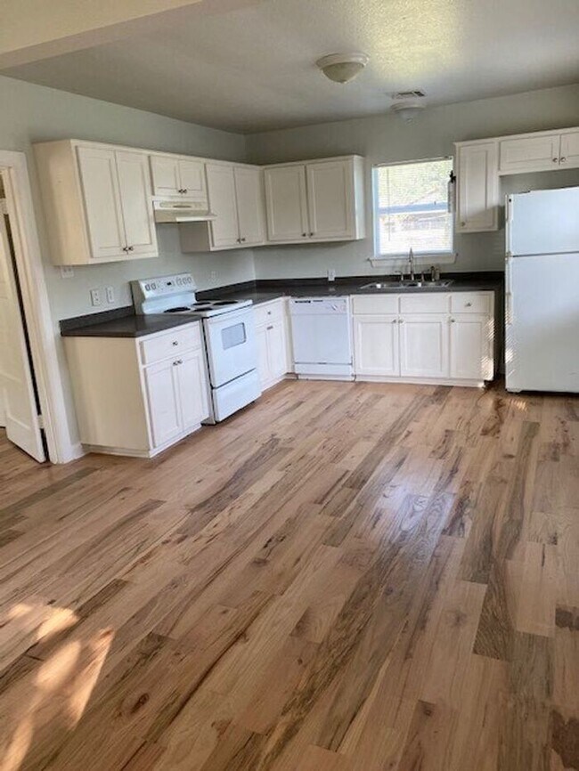 Photo - CUTE 1 BEDROOM / 1 BATH - SMITHVILLE HOME