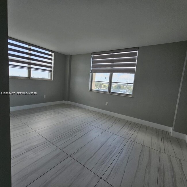 Photo - 15600 NW 7th Ave Unit 703
