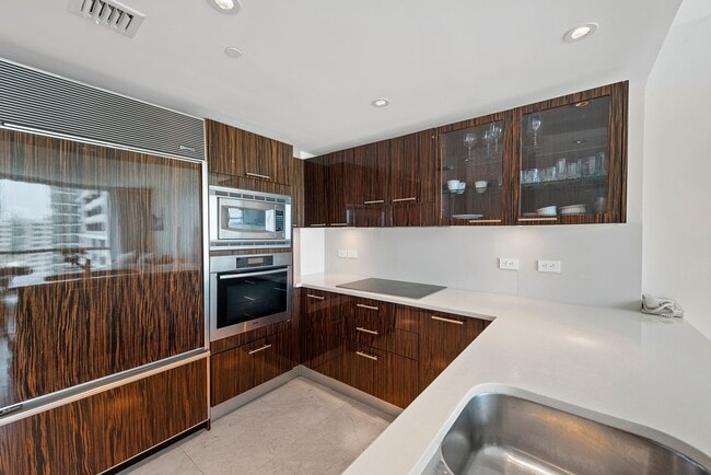 Photo - 6801 Collins Ave
