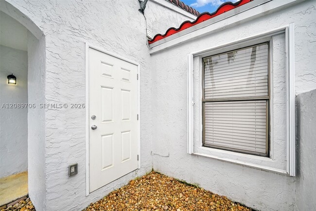 2414 San Remo Cir