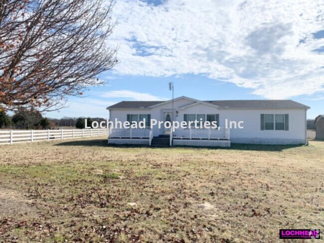 Building Photo - *****COUNTRY LIVING IN GRAND SALINE****** Rental