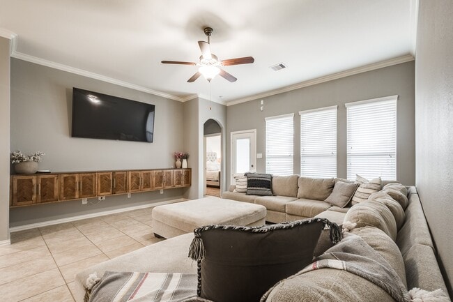 Photo - 4431 Ambrosia Ln