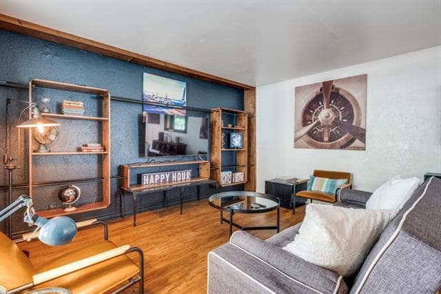 Building Photo - 4810 McKinney Ave Unit 104