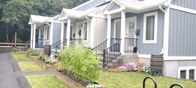 Photo - 36 Hampden St