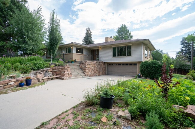Building Photo - 1020 Cimmeron Dr Rental