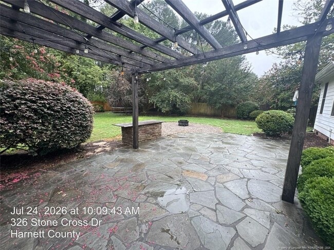 Photo - 326 Stone Cross Dr