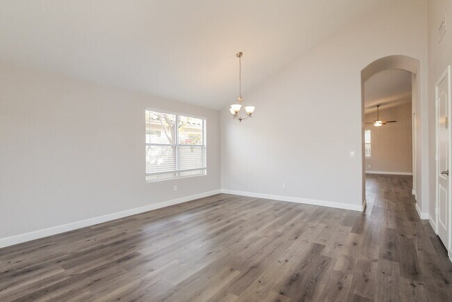 Photo - 15285 W Melissa Ln