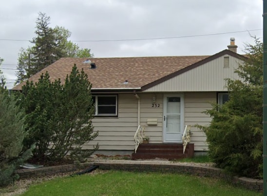 Photo - 232 Frontenac Dr