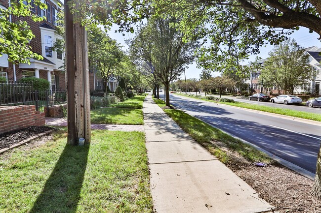 Photo - 526 Redland Blvd