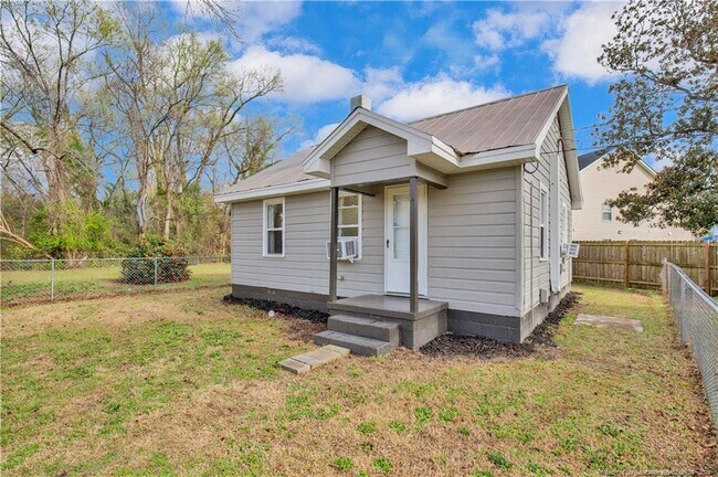 Photo - 326 Hawley Ln