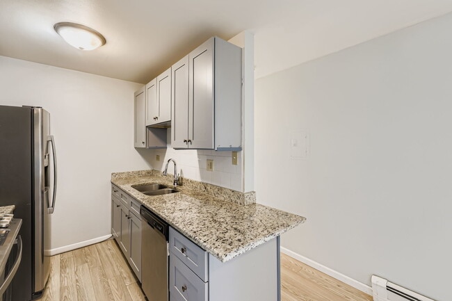 Photo - 870 Winesap Ct Unidad 103