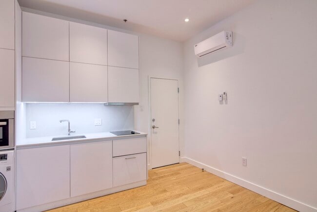 Photo - 3455 Rue Aylmer Unit 102