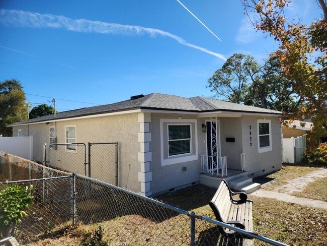 Photo - 2422 23rd St S